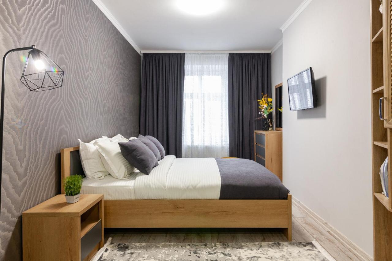 Alfa Apartments Kniazia Leva 2 Lviv Bagian luar foto