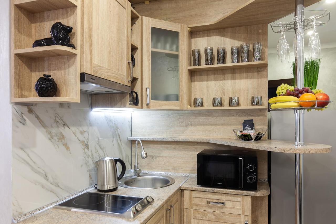 Alfa Apartments Kniazia Leva 2 Lviv Bagian luar foto